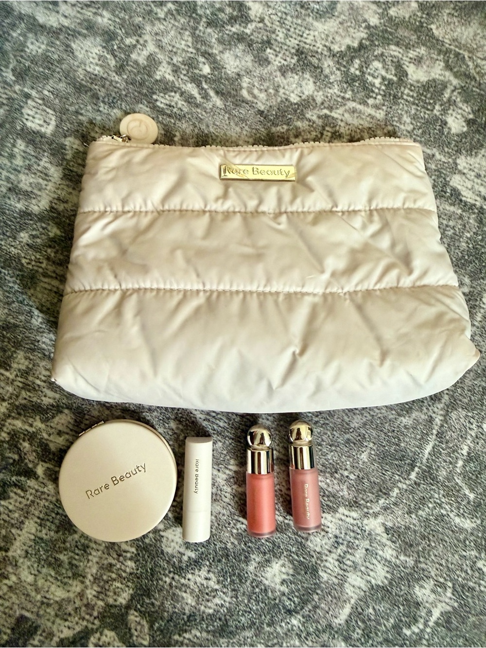 New! Rare beauty makeup bag+ makeup